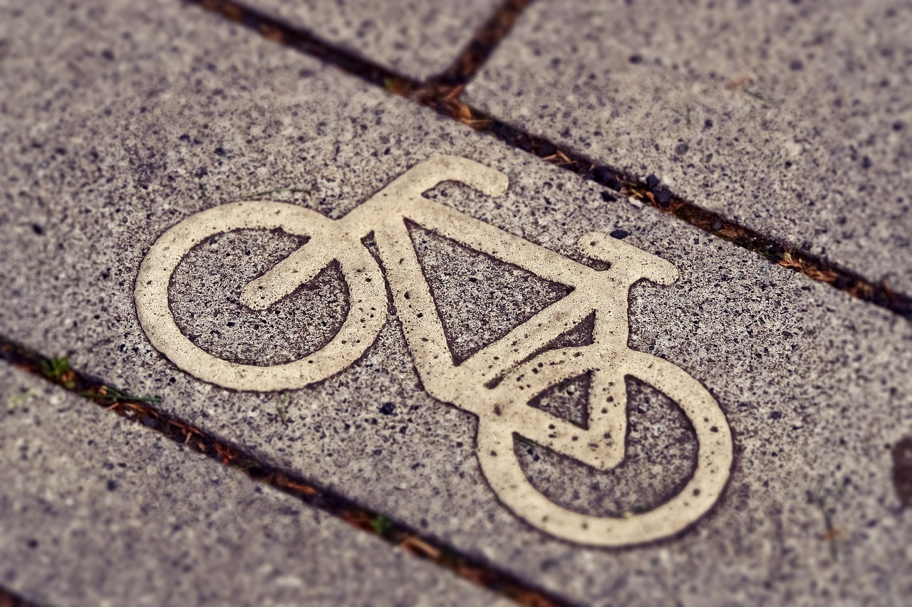 _sites_default_files_cycle-path-3444914_1280